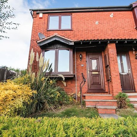 Comfortable 2 Bedroom House With Free Parking Nottingham Exterior photo