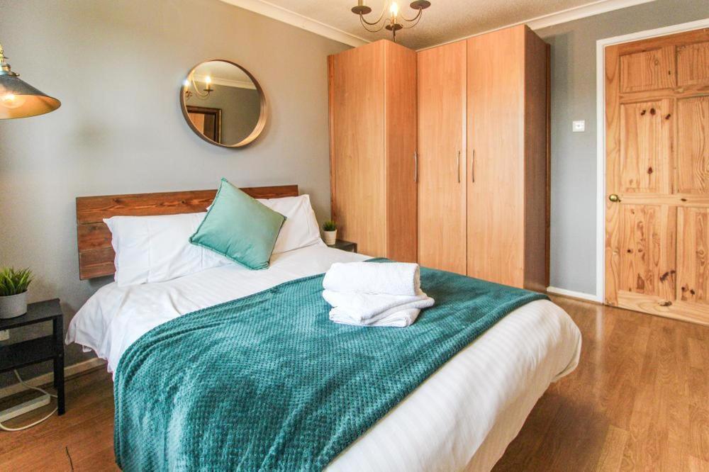 Comfortable 2 Bedroom House With Free Parking Nottingham Exterior photo